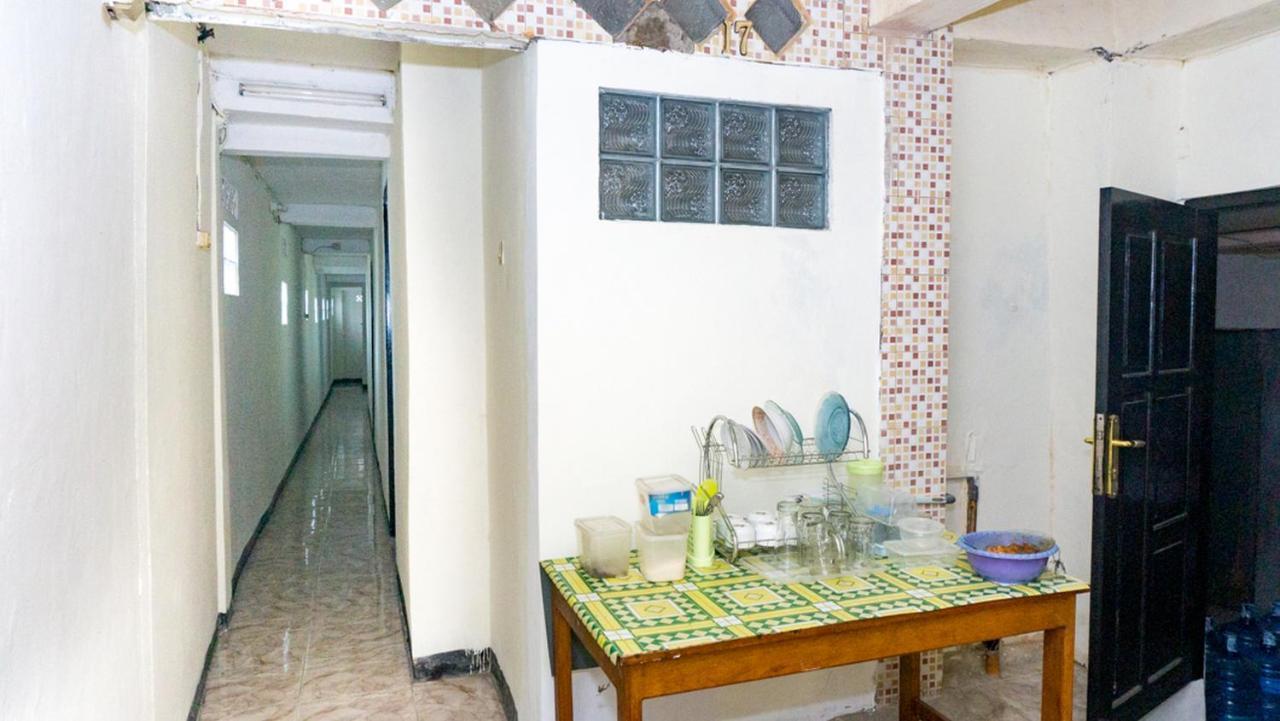 Reddoorz Near Sentani Airport Jayapura 호텔 외부 사진